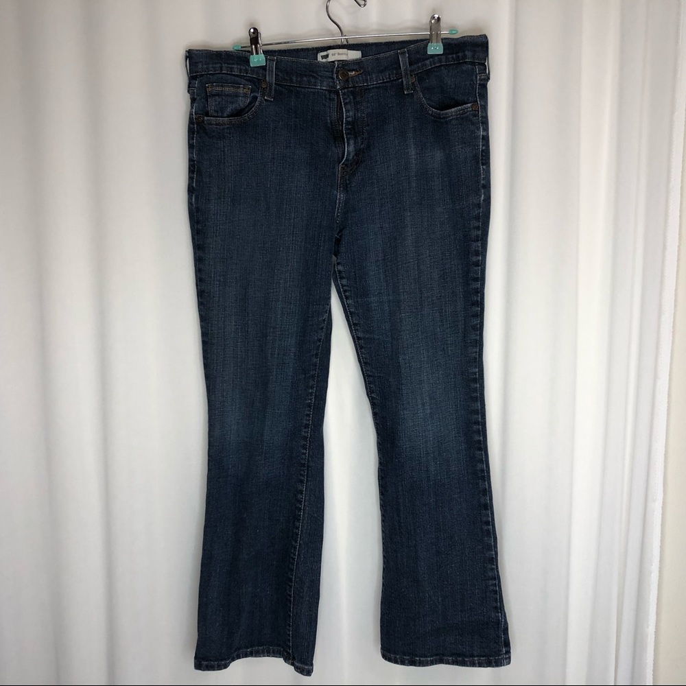 Levis 512 Bootcut Jeans